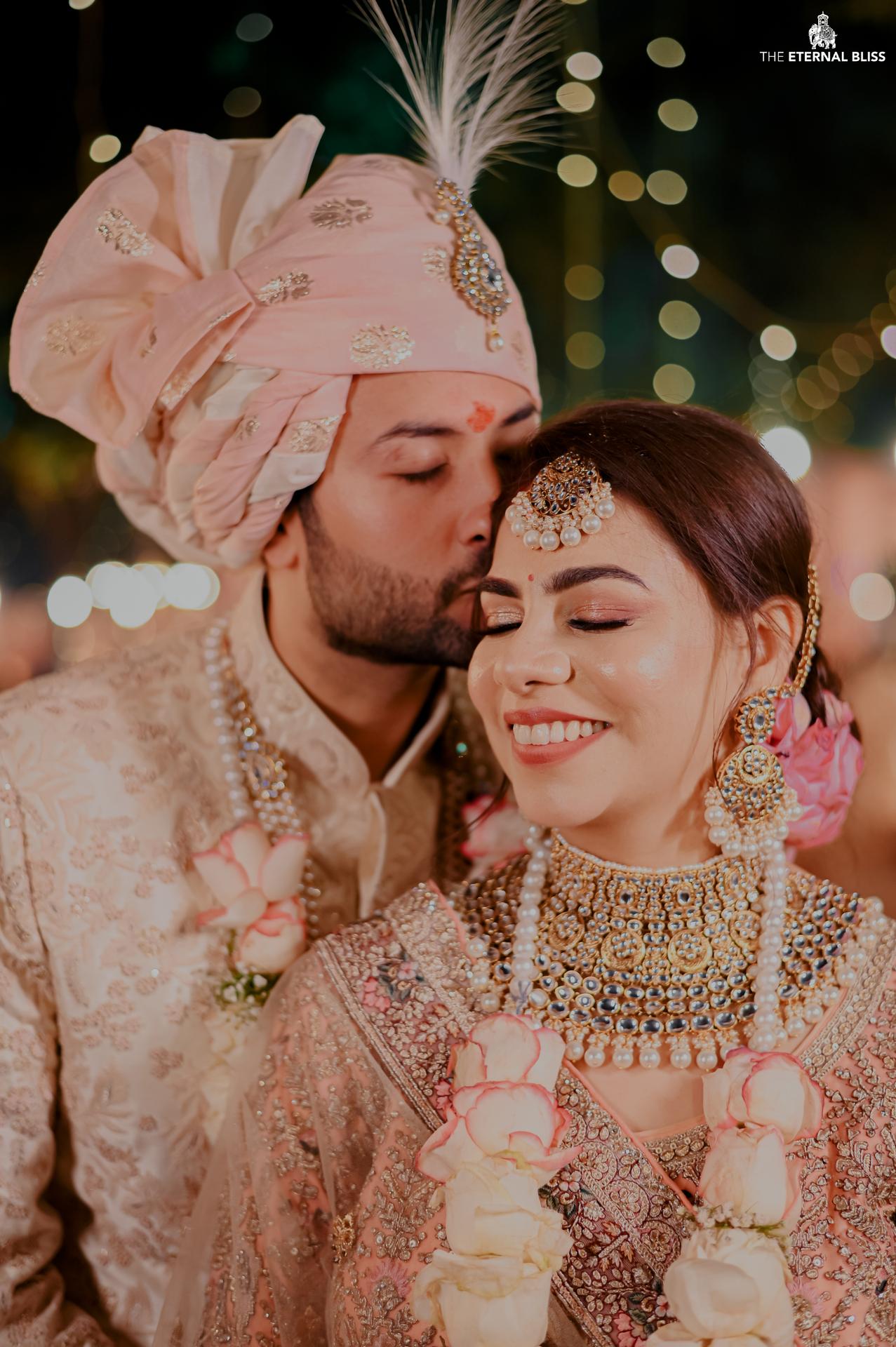 Meera & Kabir — Goa Sunset Pheras